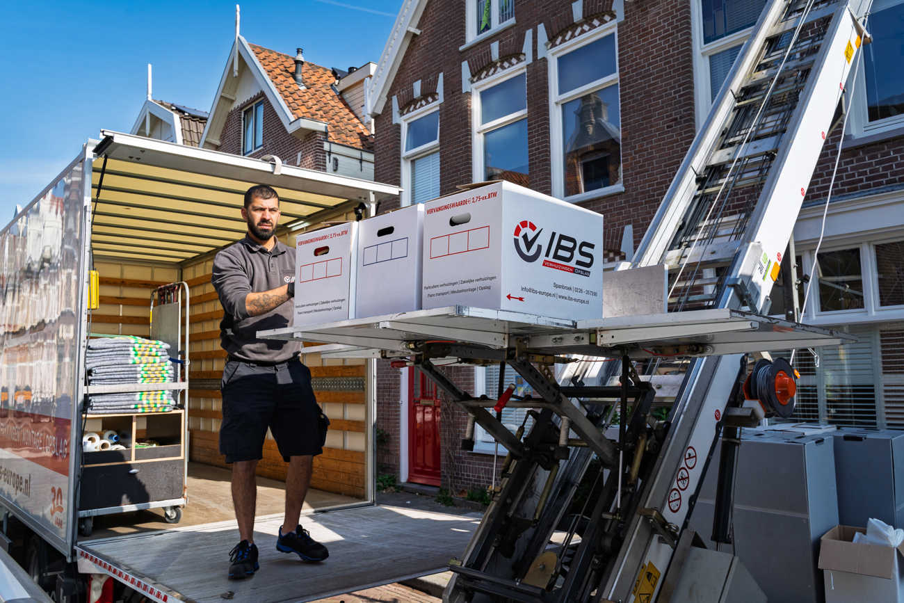 Wat moet je één maand voor de verhuizing regelen?